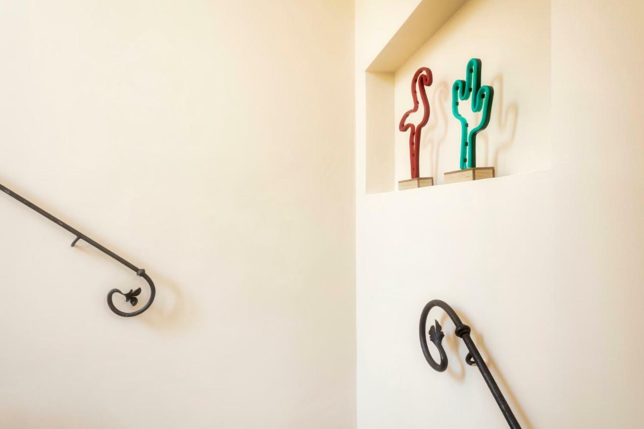 ואסטו Palazzo Eugenia Suites מראה חיצוני תמונה
