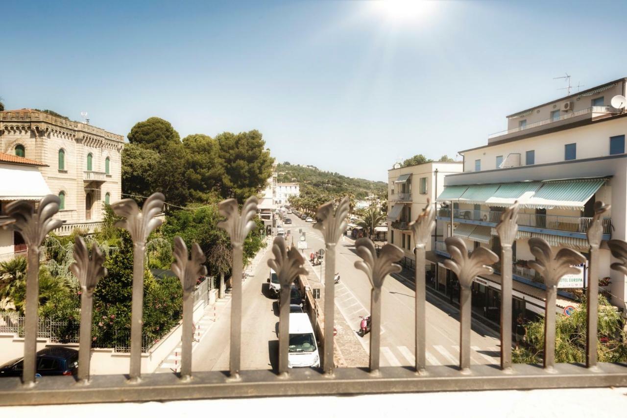 ואסטו Palazzo Eugenia Suites מראה חיצוני תמונה